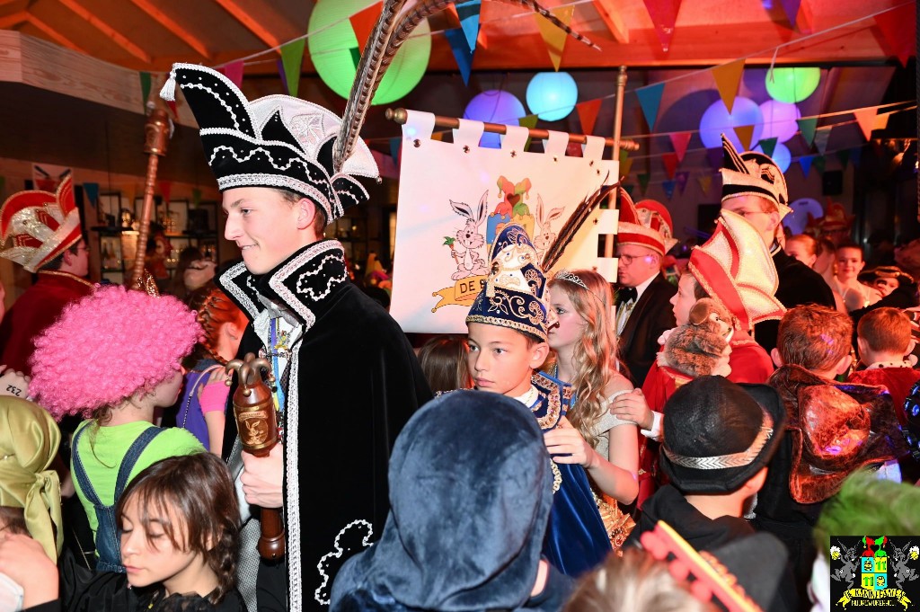 ../Images/Jeugddisco Middeleeuws Carnaval 057.jpg